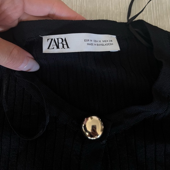 Zara stretchy long sleeve top - Picture 2 of 7